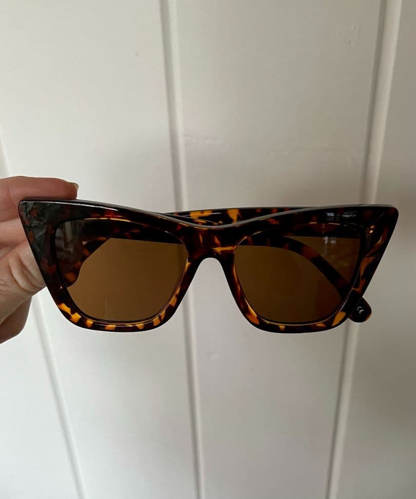 Womens Sunglasses - Lady Musgrave - Tribe Tropical